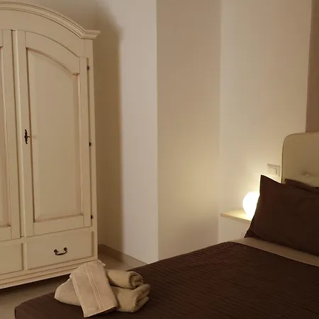 Dimora Vicolo Corto Guest house 2*